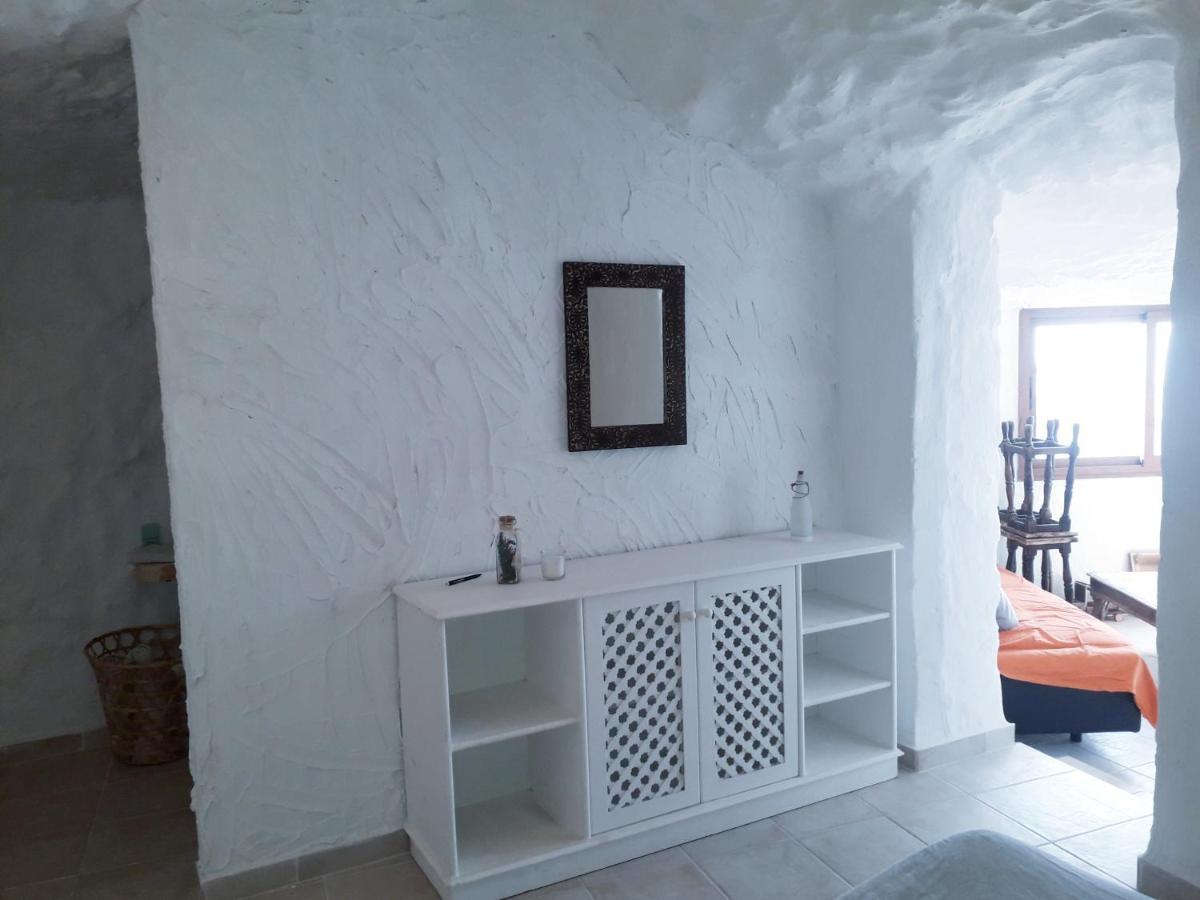 Casa Rural Alessia With Jacuzzi ,Garden & Swimming Pool Santa Cruz de Tenerife Ngoại thất bức ảnh